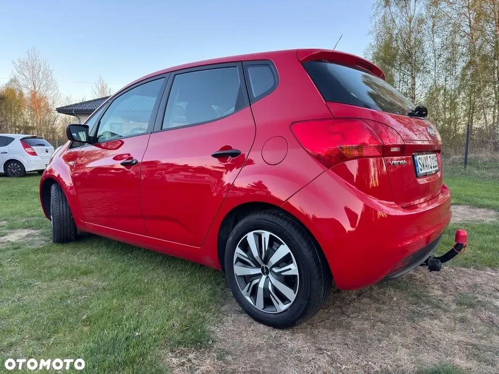 Kia Venga 1.4 CVVT Vision - 4