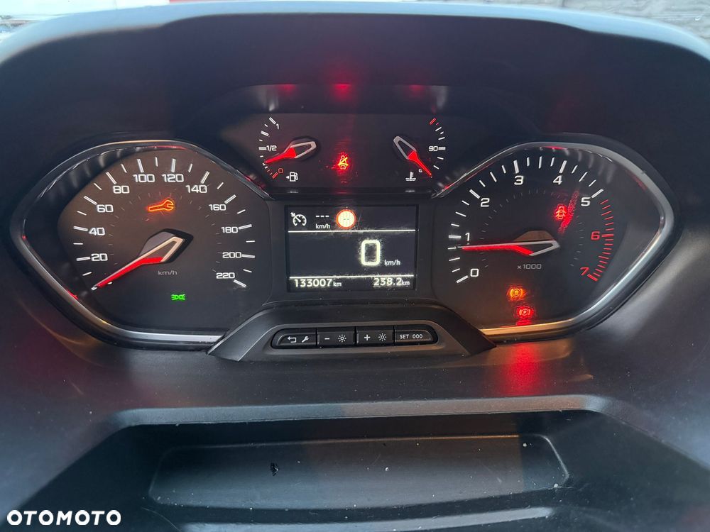 Peugeot Rifter BlueHDI 100 L1 Active Pack - 15
