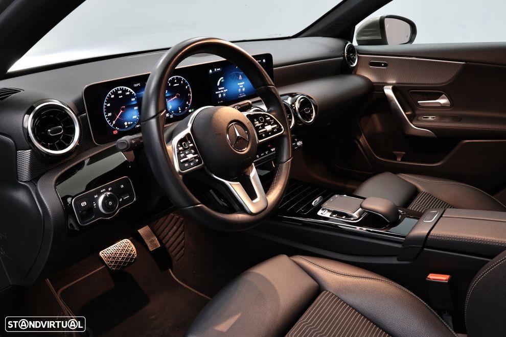 Mercedes-Benz A 200 Limousine Progressive Aut. - 23