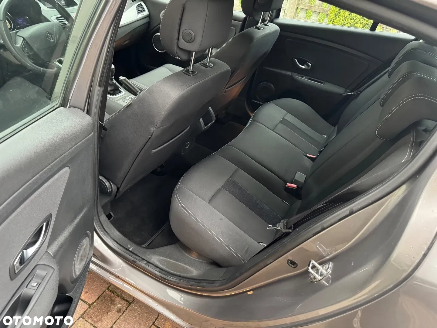 Renault Megane 1.6 16V 110 LIMITED - 7