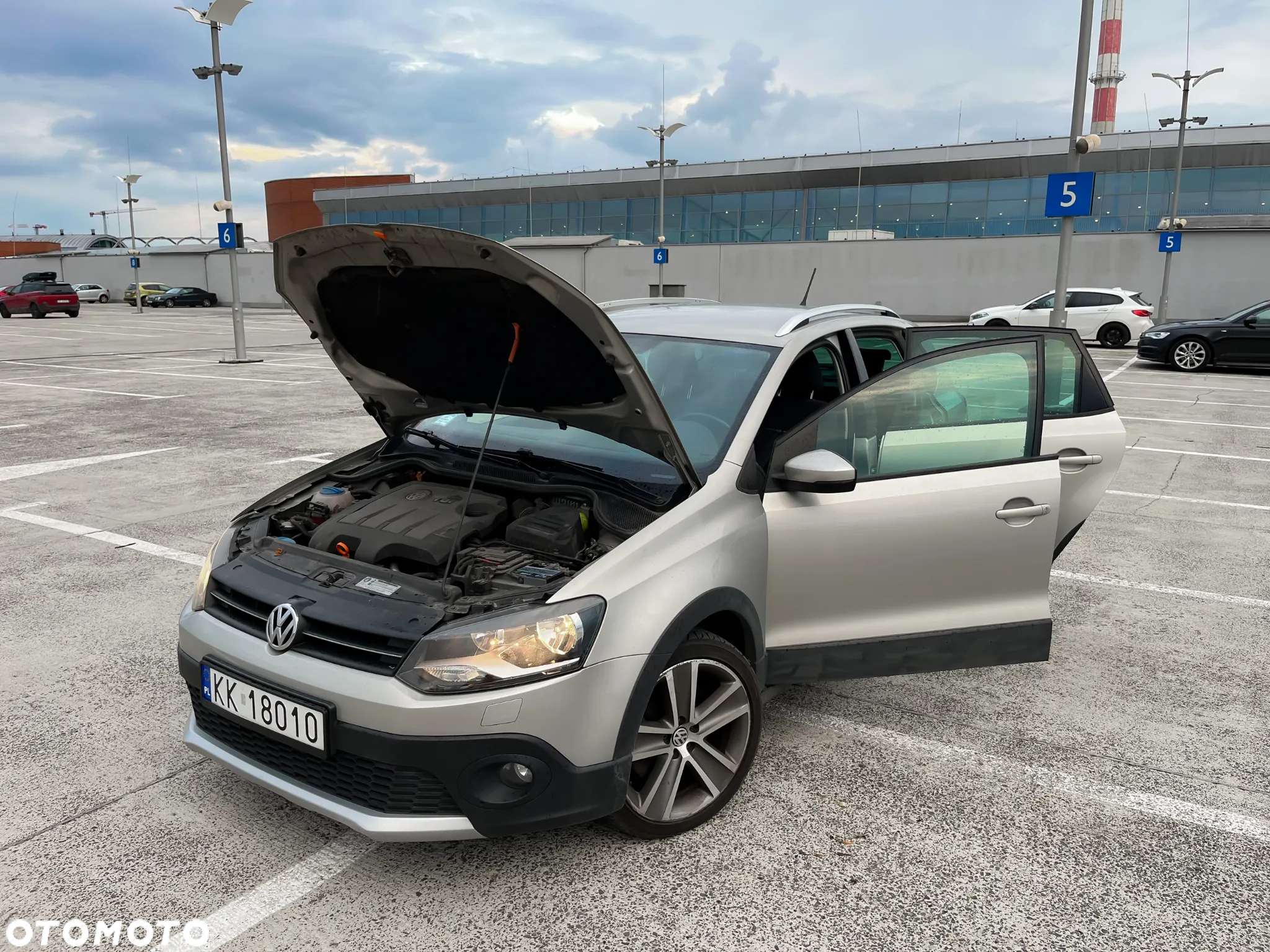 Volkswagen Polo 1.6 TDI Cross - 16