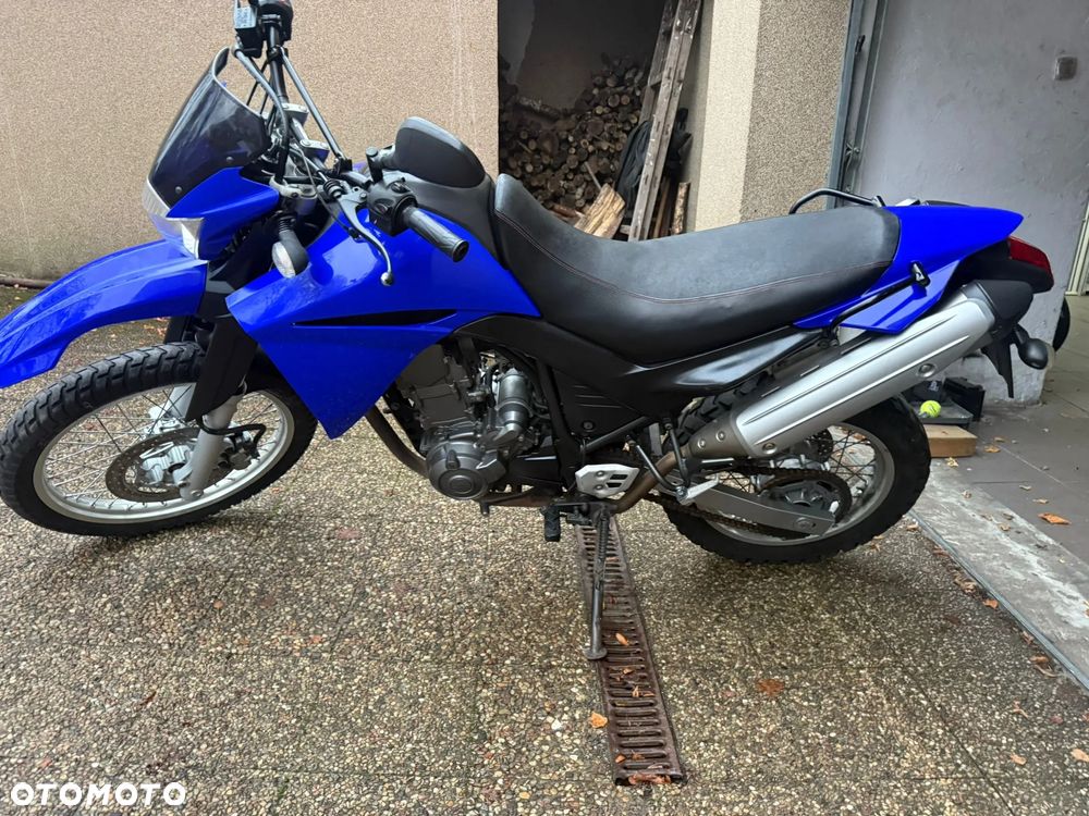 Yamaha XT - 4