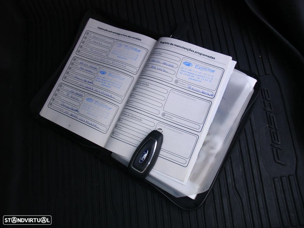 Ford Fiesta 1.0 EcoBoost Titanium - 12