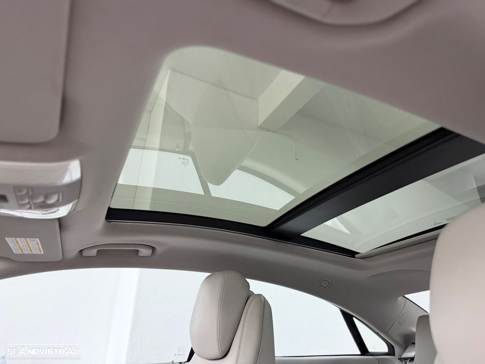 Mercedes-Benz E 200 CGi Elegance BlueEfficiency Auto - 25