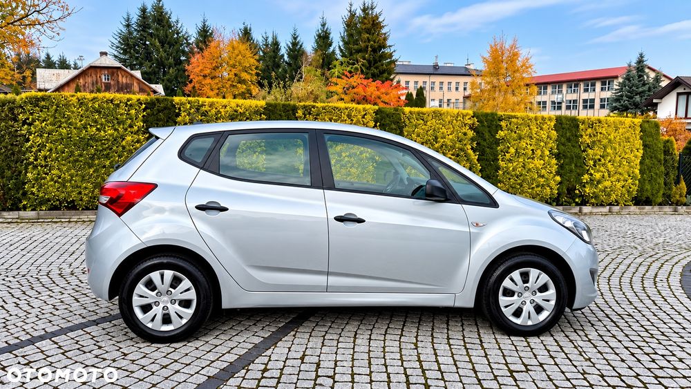 Hyundai Ix20 2011 photo 5