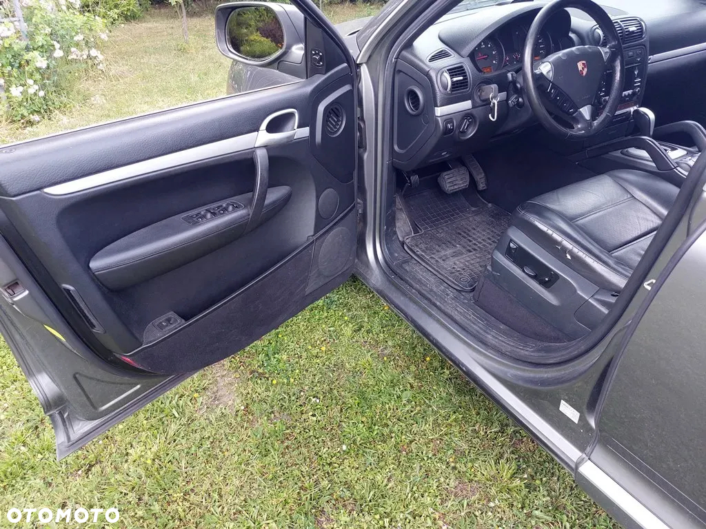Porsche Cayenne Diesel - 11