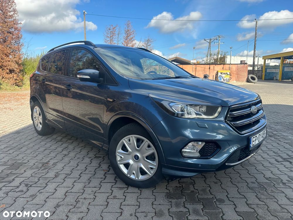 Ford Kuga 2.0 TDCi 2x4 ST-Line - 4