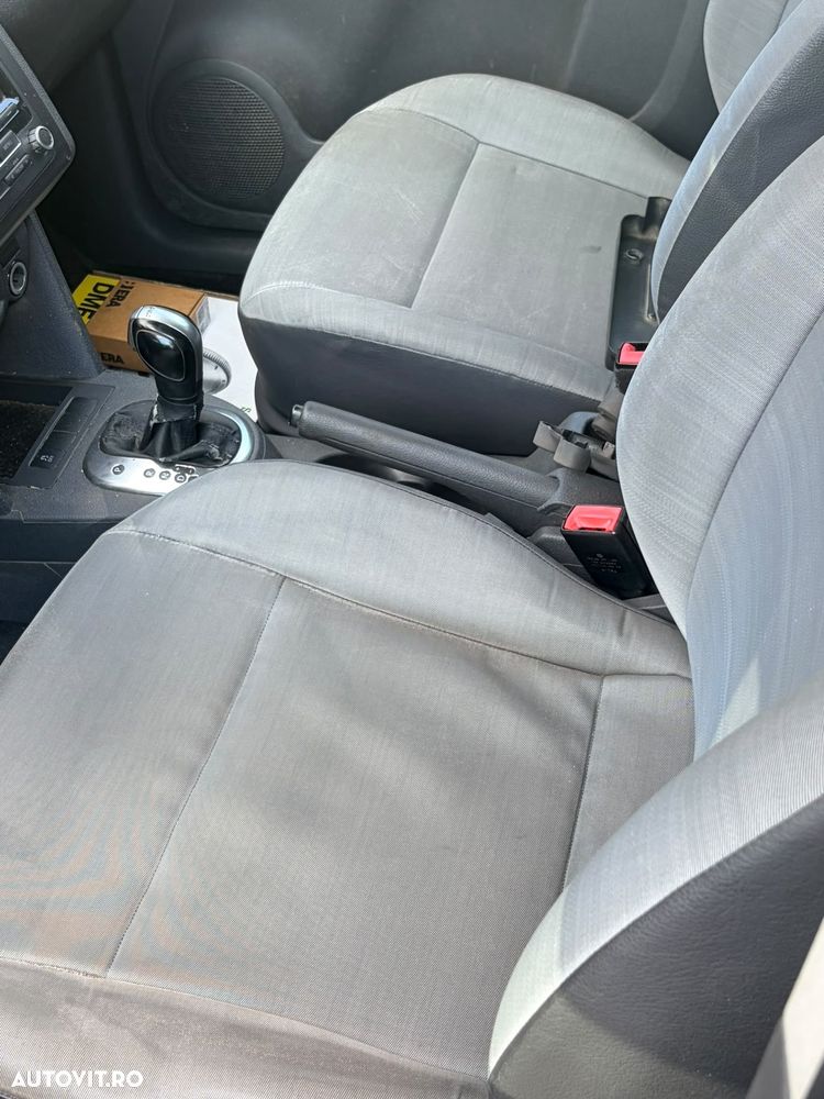 Volkswagen Caddy - 12