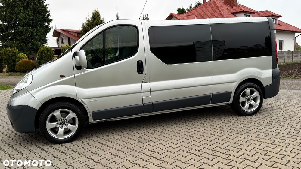 Opel Vivaro - 6
