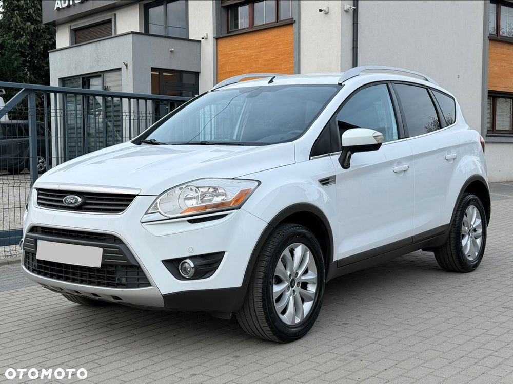 Ford Kuga 2.0 TDCi 2x4 Titanium
