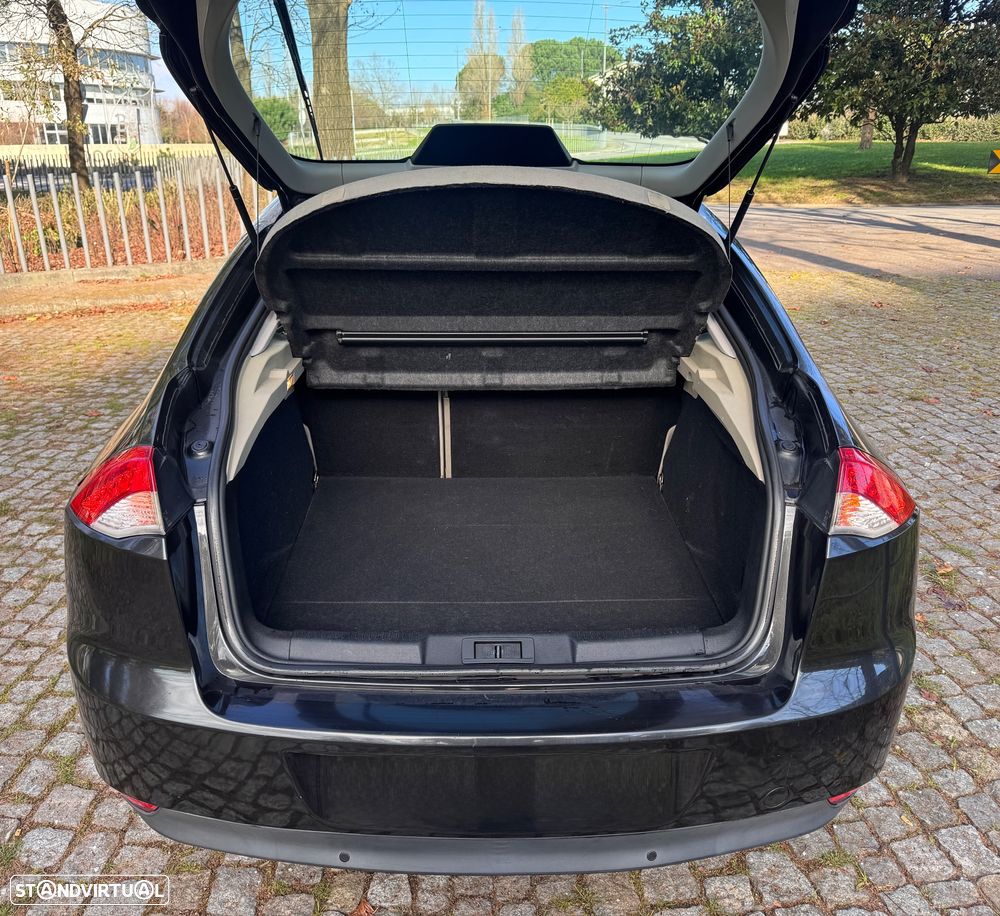 Renault Laguna 2.0 dCi Dynamique - 8