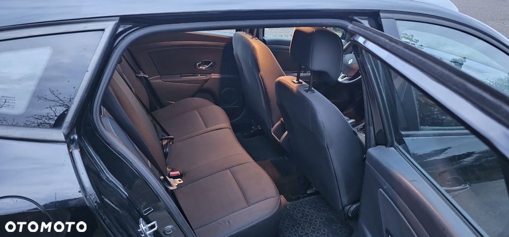 Renault Megane 1.5 dCi Limited - 7