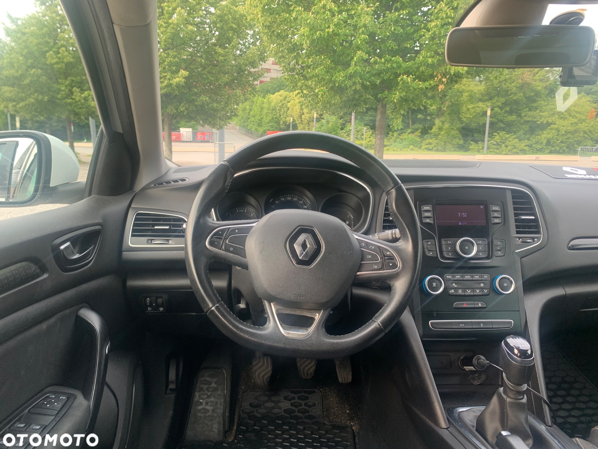 Renault Megane 1.2 Energy TCe Life - 14