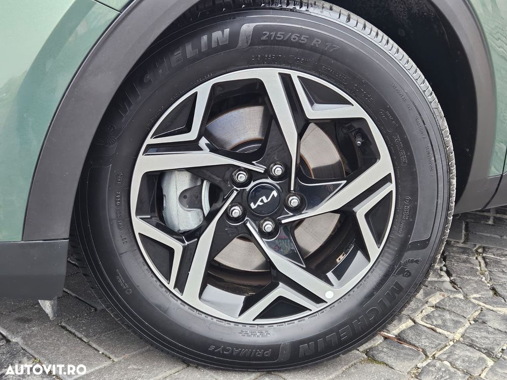 Kia Sportage 1.6 DSL MHEV 7DCT HP 4x2 Plus - 28