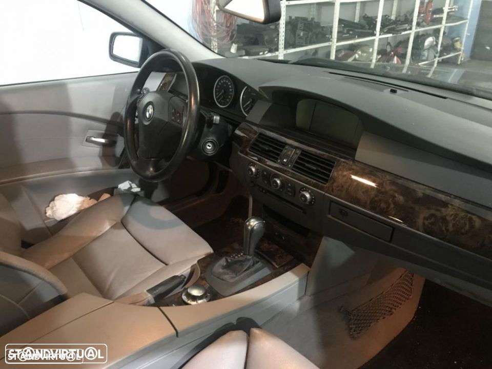 BMW 525d caixa automatica E60 Para Peças - 4