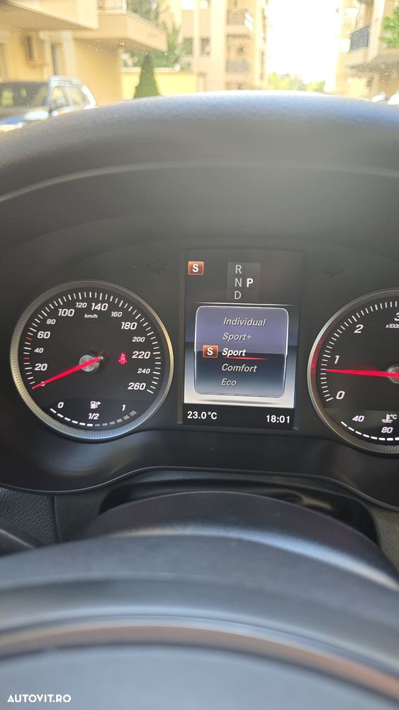 Mercedes-Benz GLC 220 d 4MATIC - 13