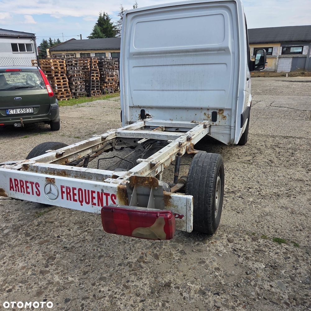 Mercedes-Benz Sprinter - 6