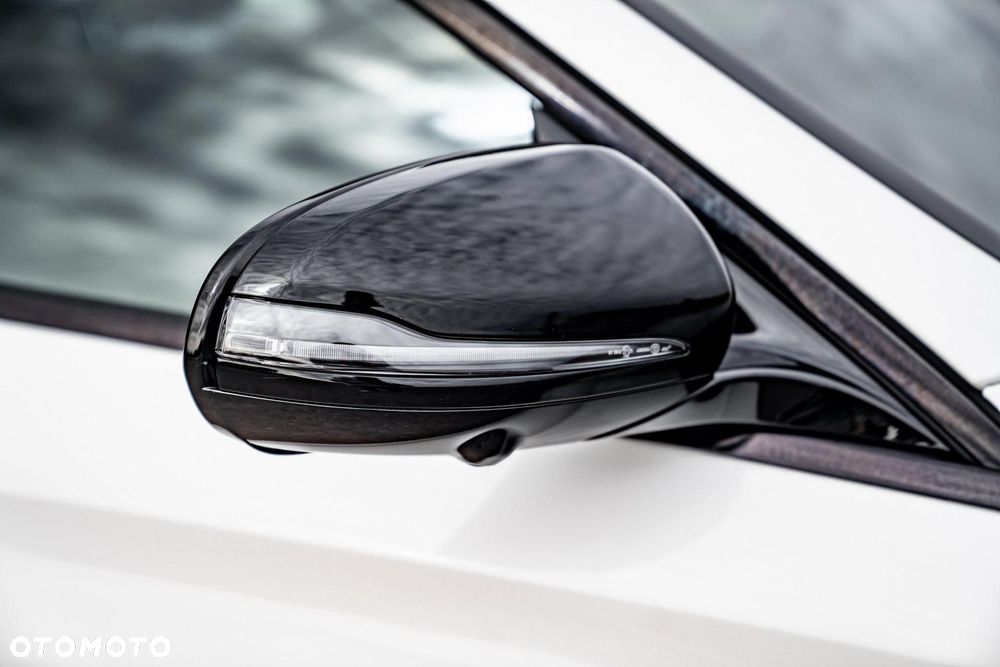 Mercedes-Benz Klasa E 300 9G-TRONIC Exclusive - 18