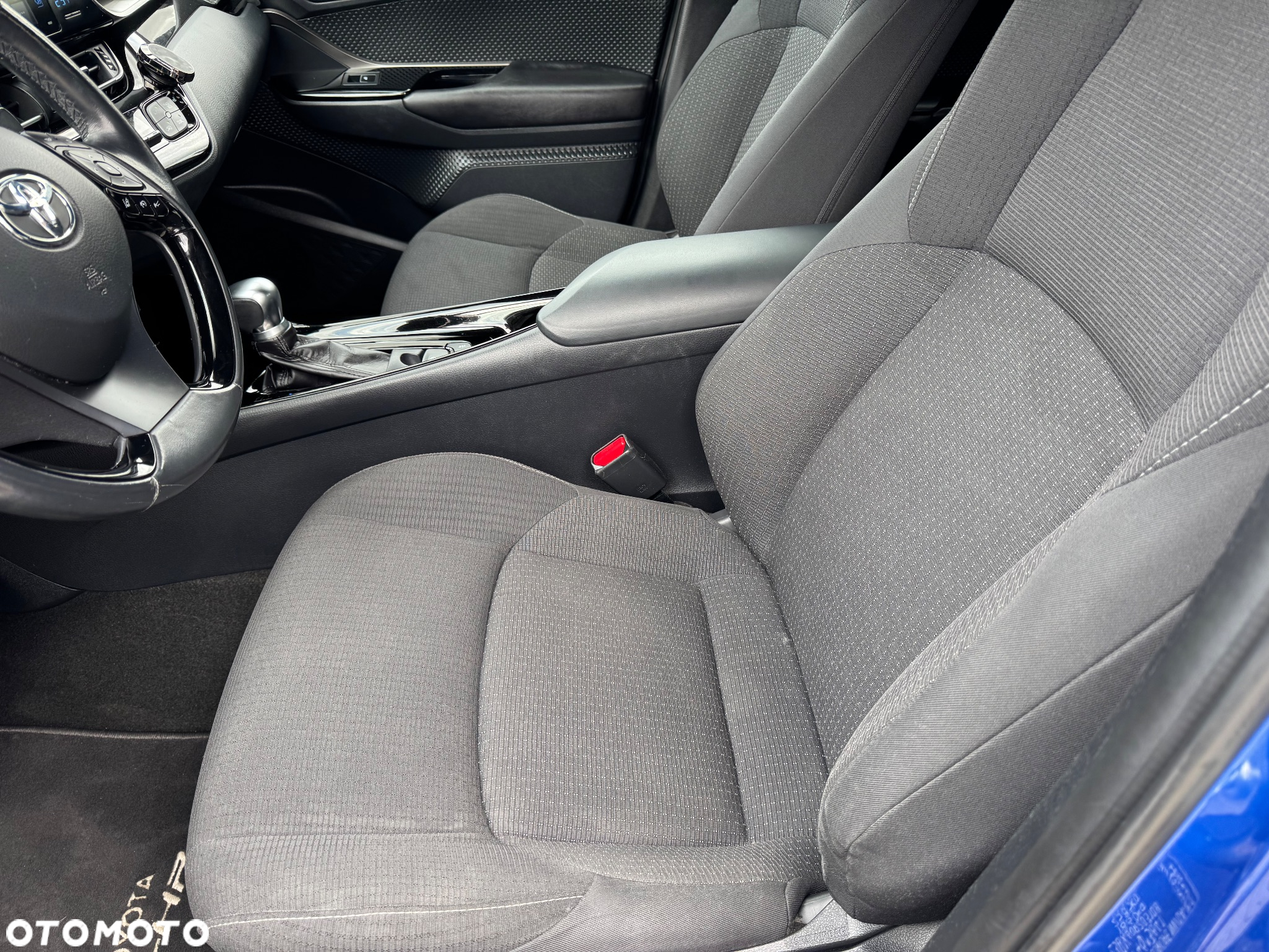 Toyota C-HR 1.8 Hybrid Executive - 25