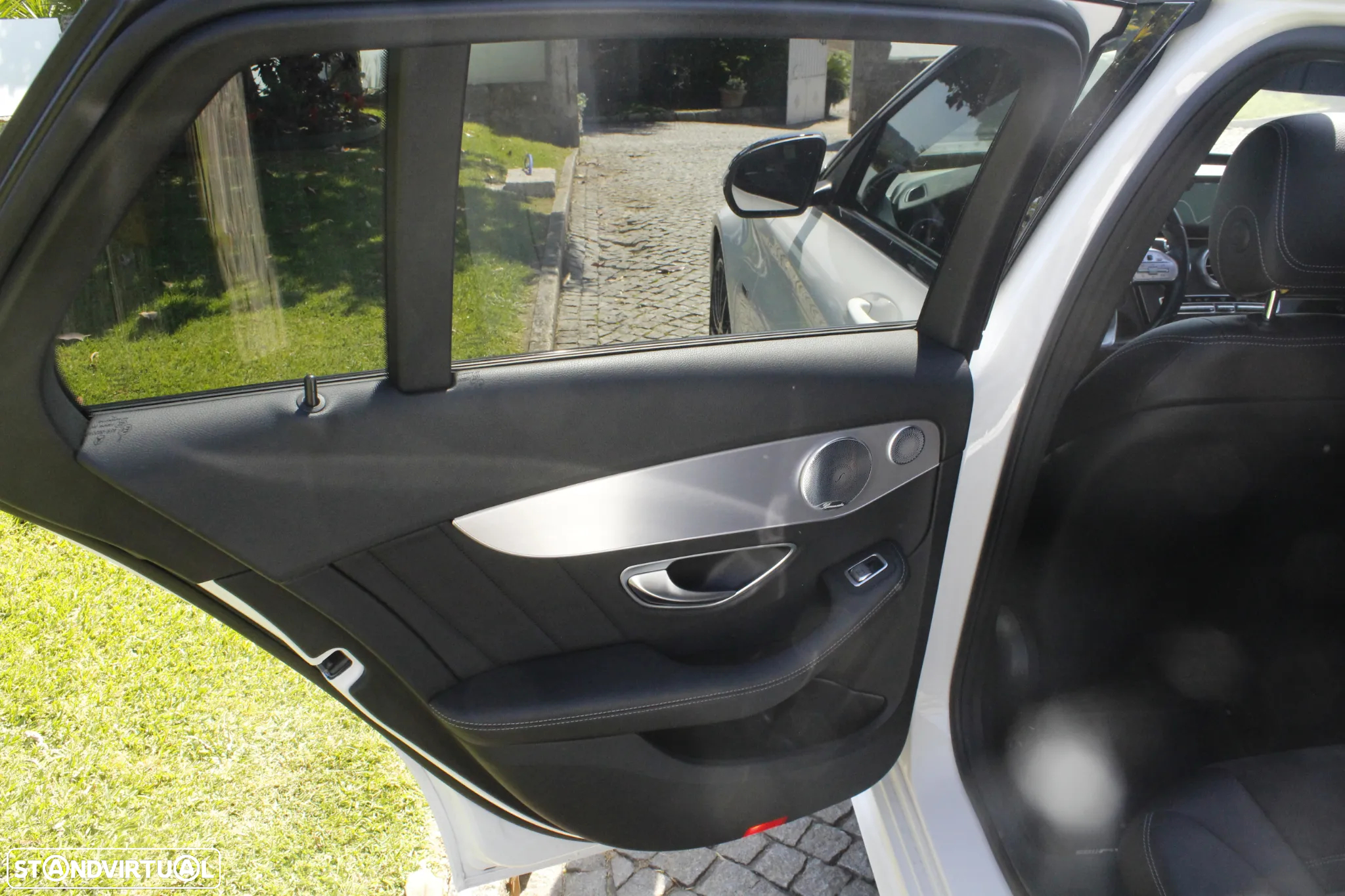 Mercedes-Benz C 300 de AMG Line - 14