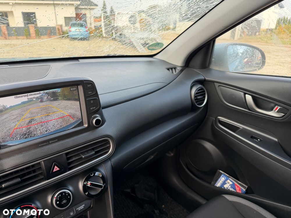 Hyundai Kona - 16