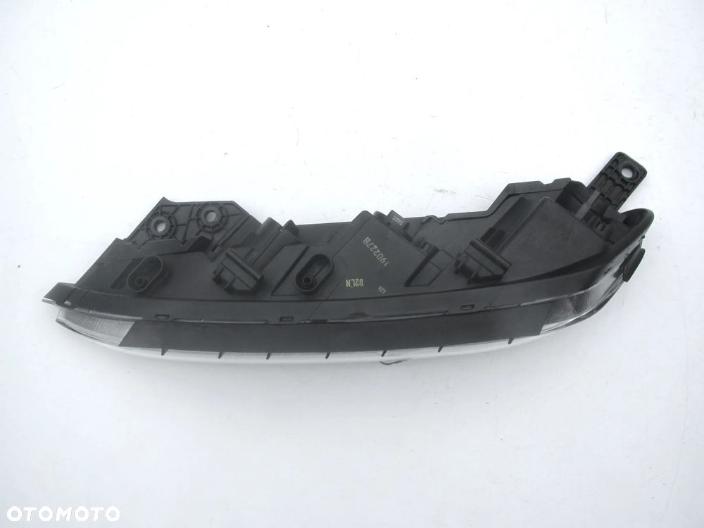 HYUNDAI KONA 2017 - reflektor LED DRL ORYGINAŁ - 2