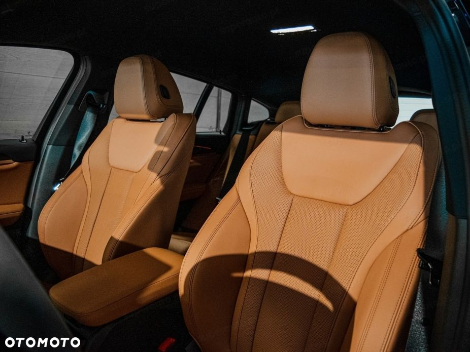 BMW X4 - 7