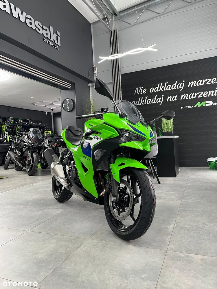 Kawasaki Ninja - 11