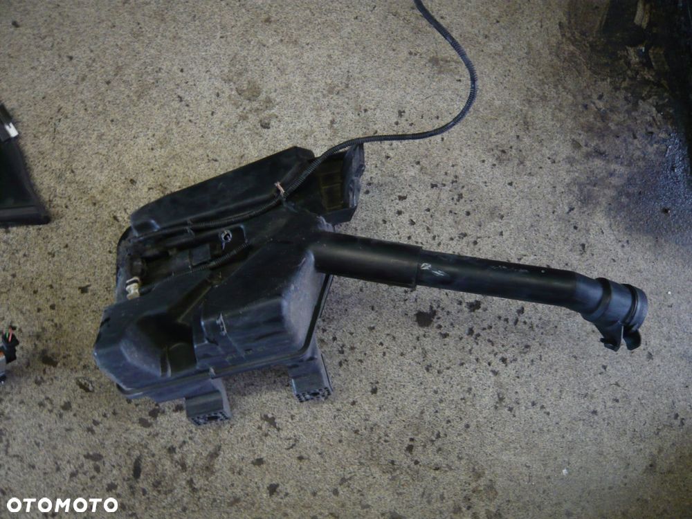 zbiornik spryskiwaczy 39085496 opel astra k - 1