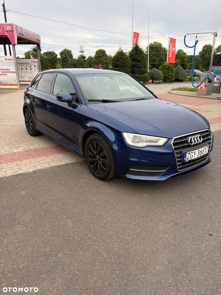 Audi A3 Sportback 1.6 TDI clean diesel Ambiente - 1