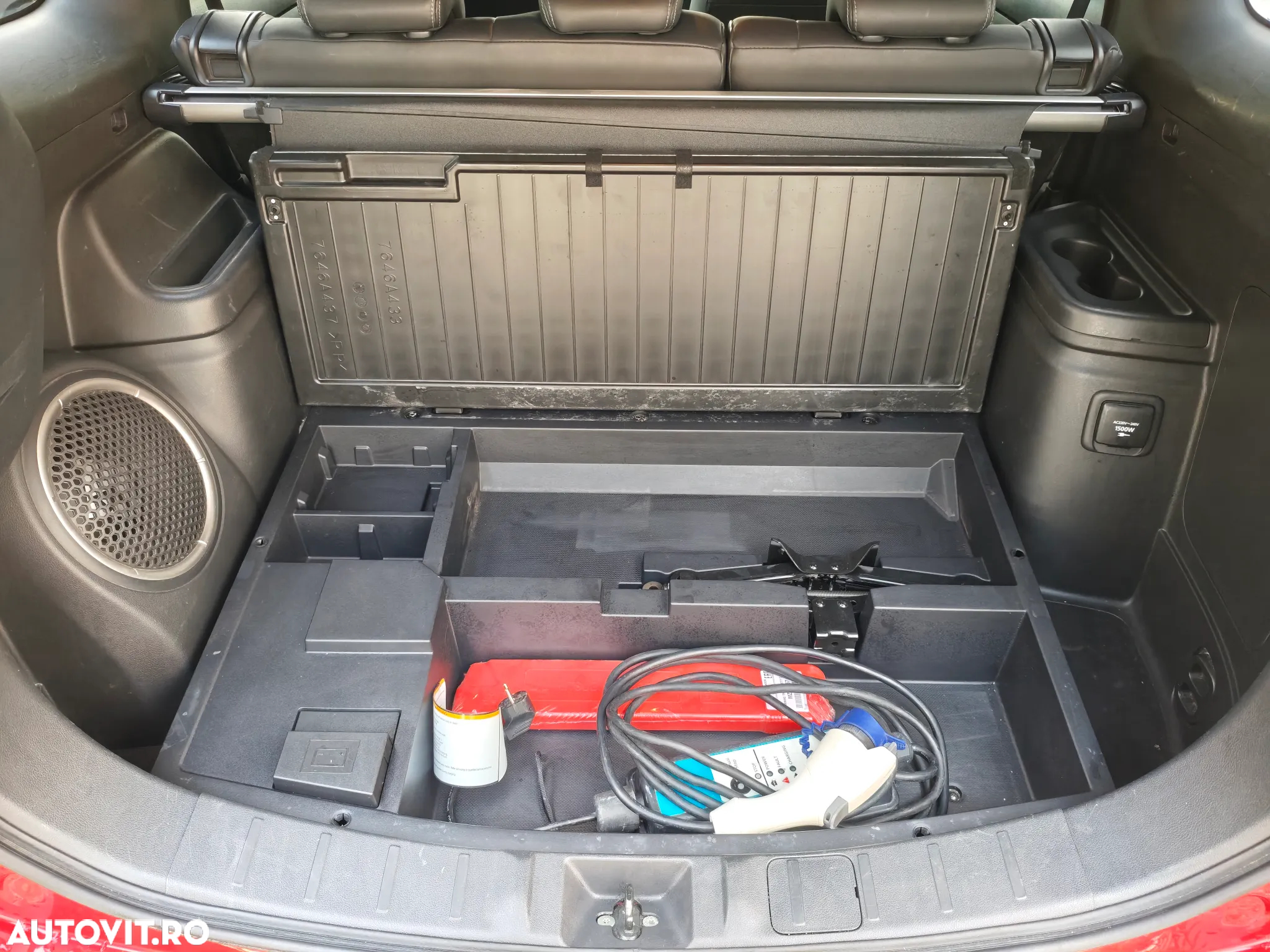 Mitsubishi Outlander 2.4 4WD Plug-In Hybrid Diamant+ - 12