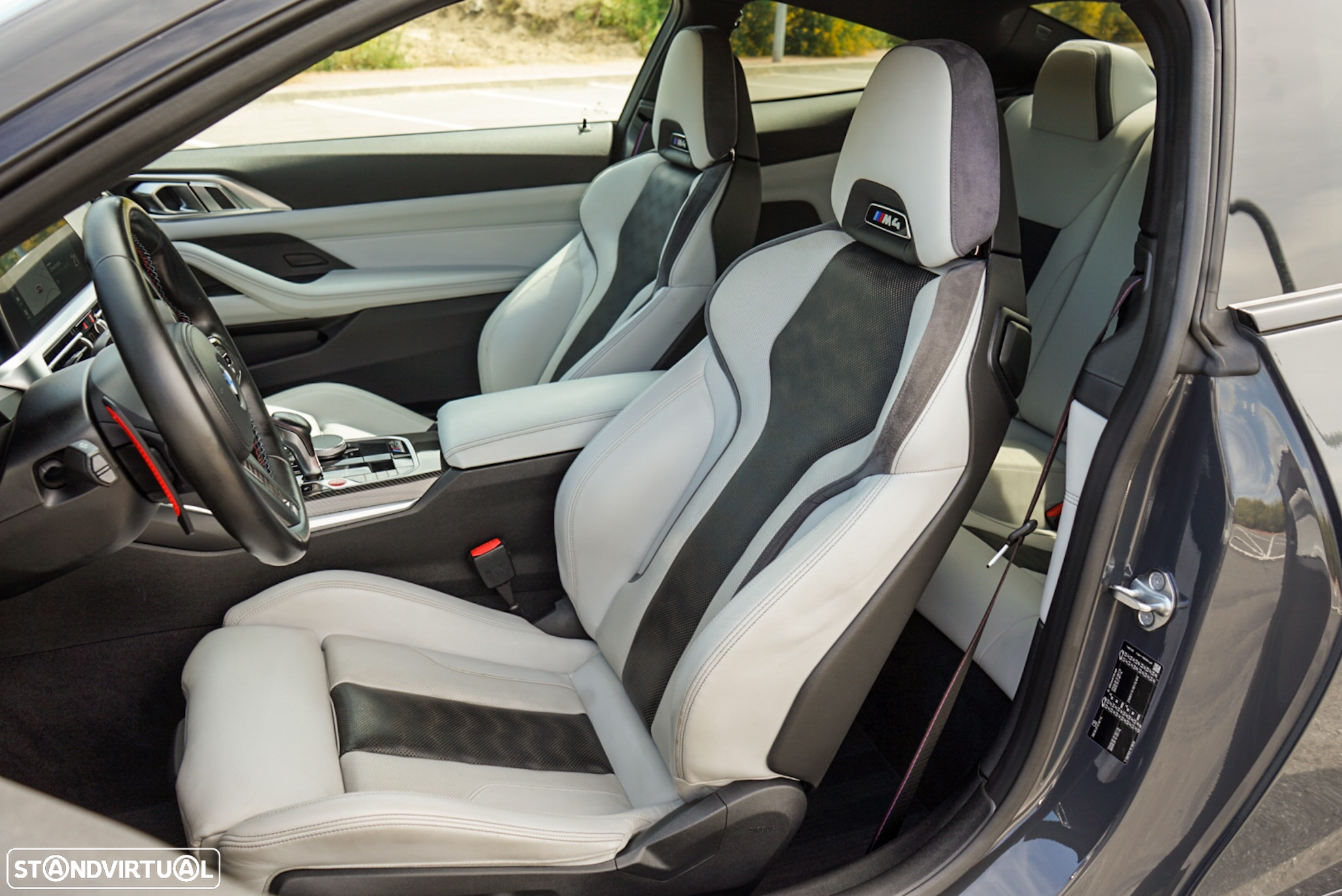 BMW M4 Competition M xDrive - 53
