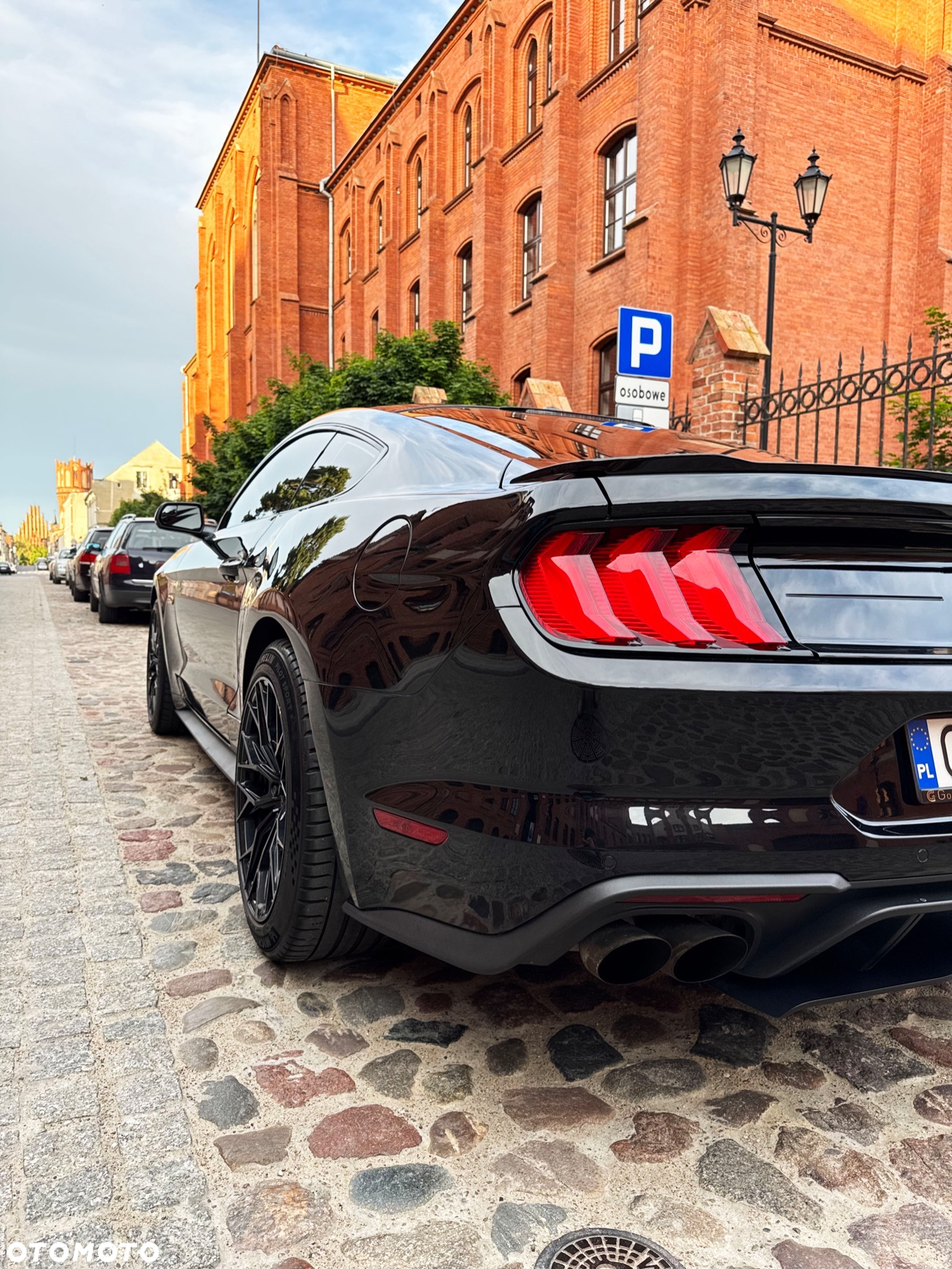 Ford Mustang Fastback 5.0 Ti-VCT V8 GT - 15