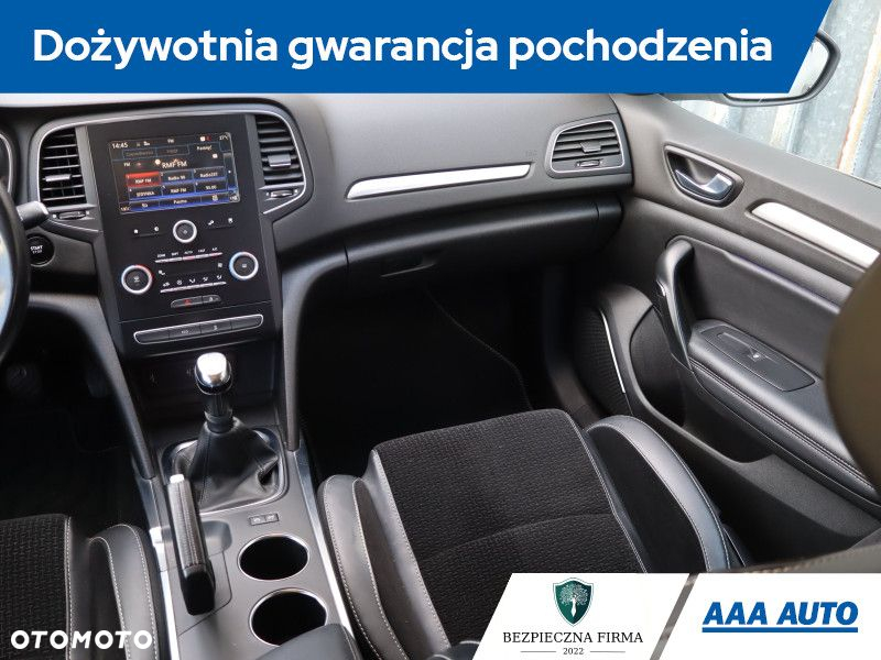 Renault Megane - 9