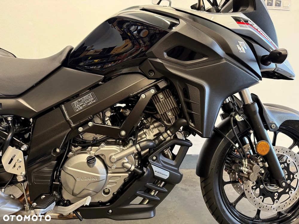 Suzuki V-STROM - 11