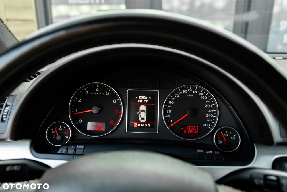 Audi A4 Avant 2.0 T FSI quattro tiptronic - 30