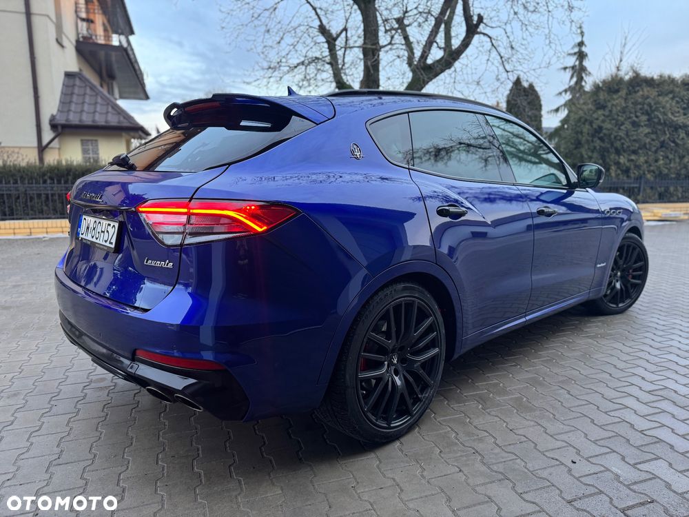 Maserati Levante S - 5