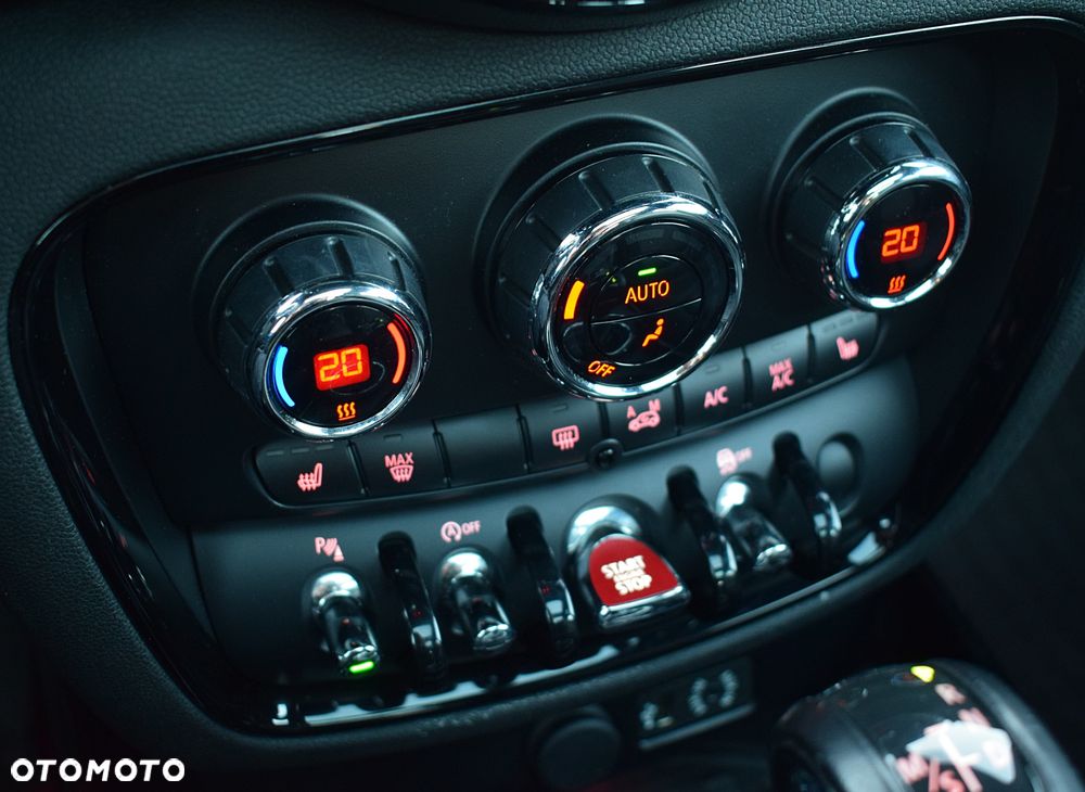 MINI Clubman - 14