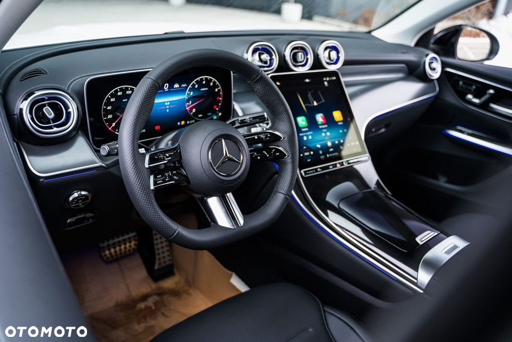 Mercedes-Benz GLC - 13