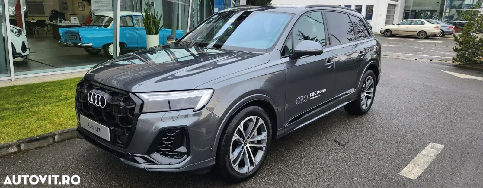 Audi Q7 55 TFSI e quattro Tiptronic PHEV S Line - 1