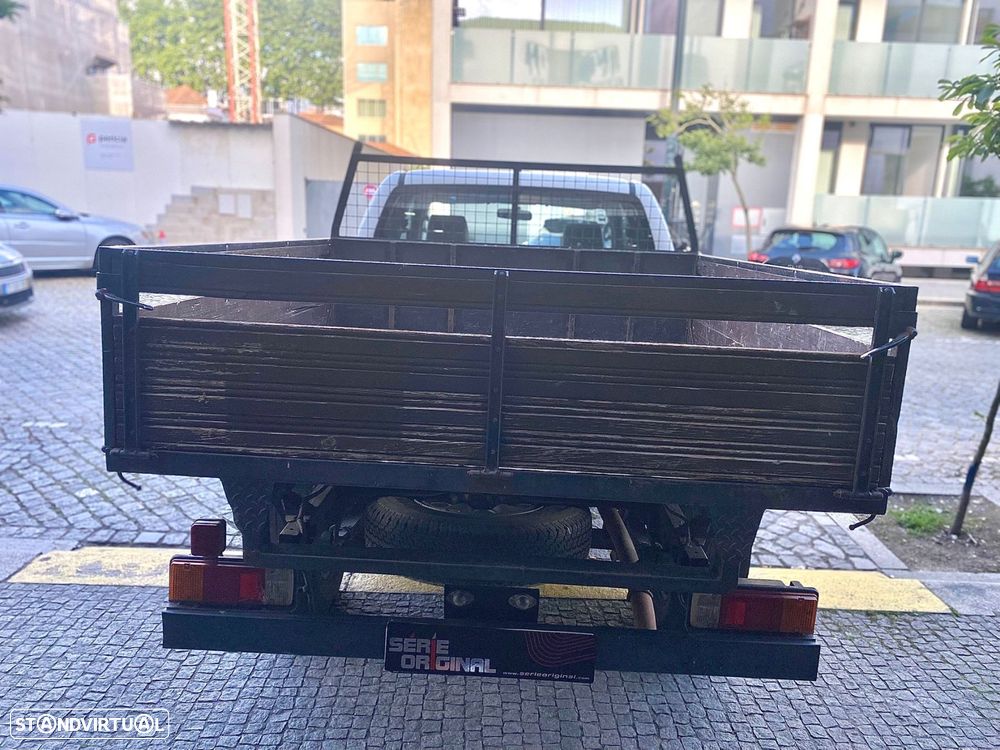 Toyota Hilux 2.5 D-4D 2WD CE - 6