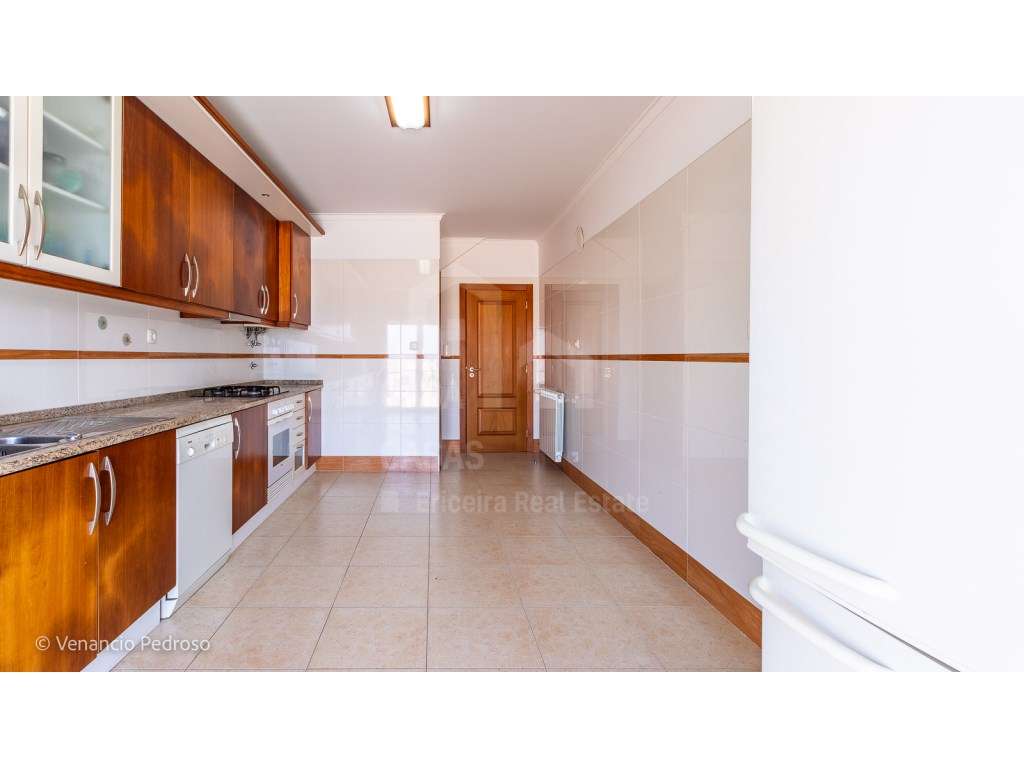 Vende Apartamento T3 - Ericeira, A Casa das Casas - Grande imagem: 4/32