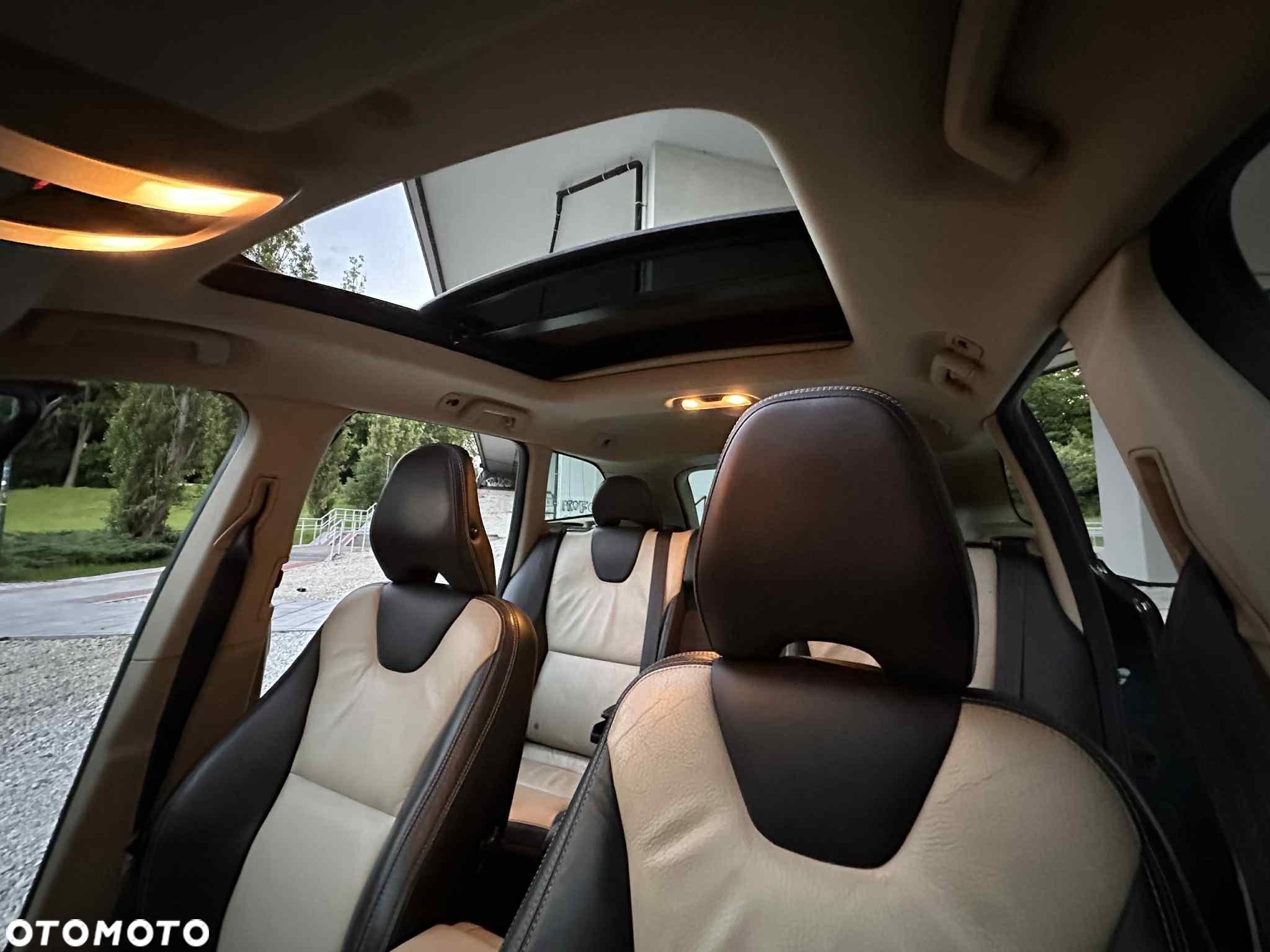Volvo XC 60 2.4D AWD - 9