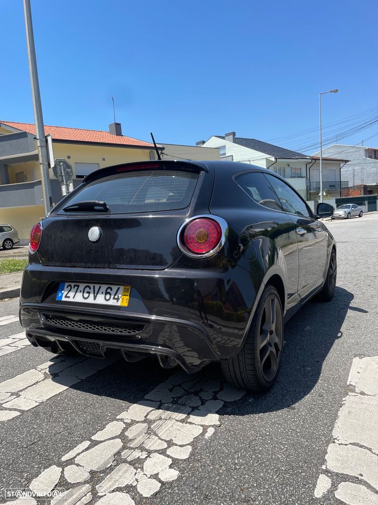 Alfa Romeo MiTo 1.4 T Distinctive - 4
