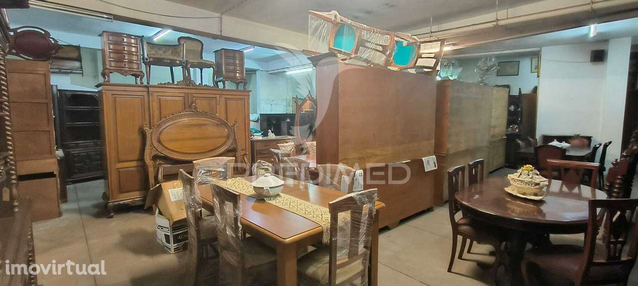 Garagem com 256m² no Centro de Vila Nova de Gaia - Grande imagem: 4/15