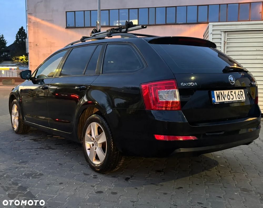 Skoda Octavia 1.6 TDI Ambition - 8