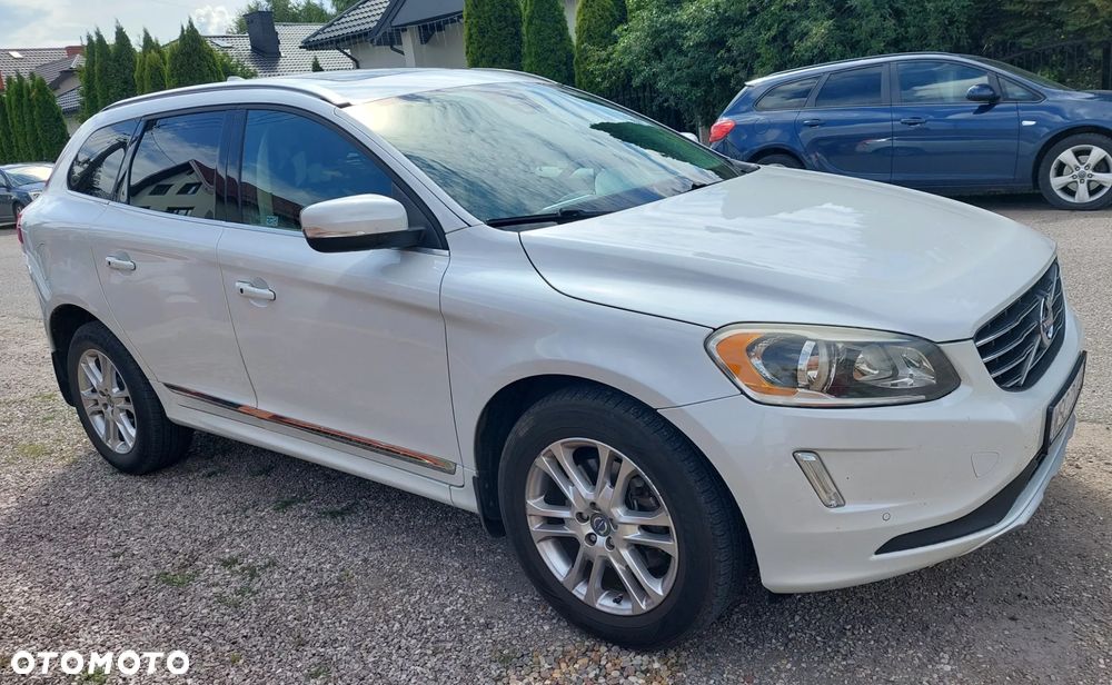 Volvo XC 60 T5 Drive-E Momentum - 3