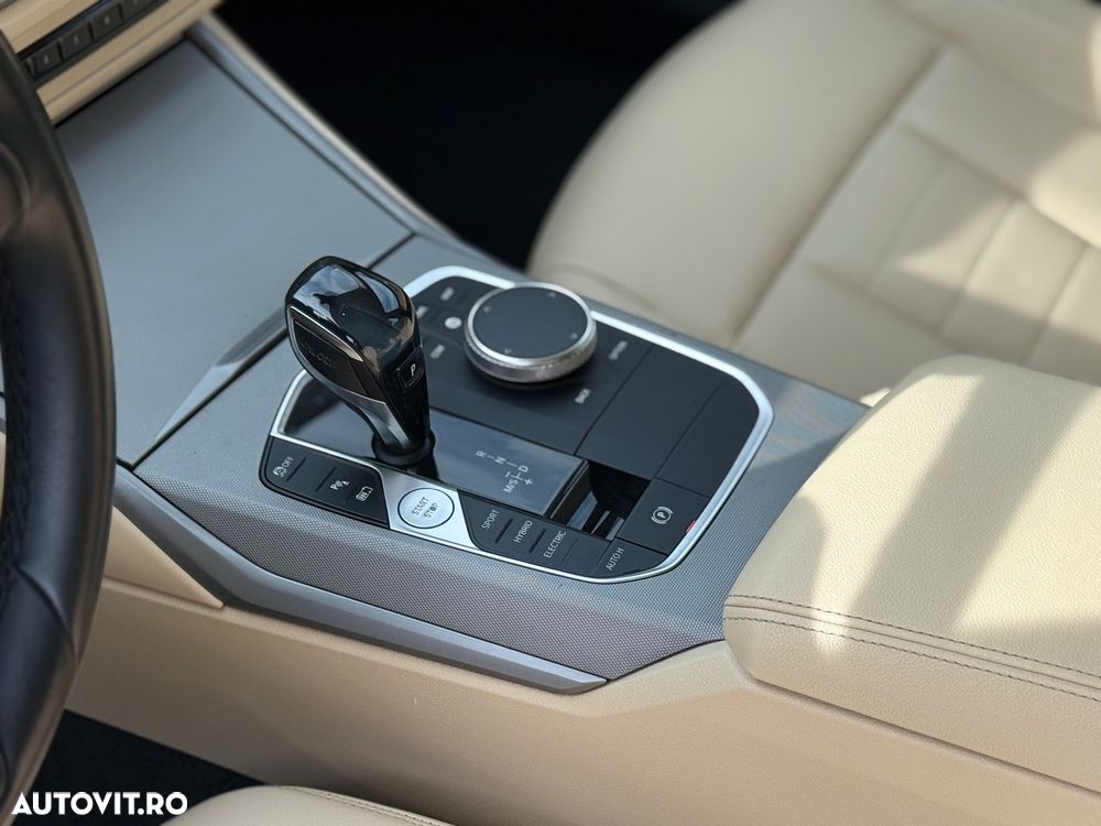 BMW Seria 3 330e Aut. - 20