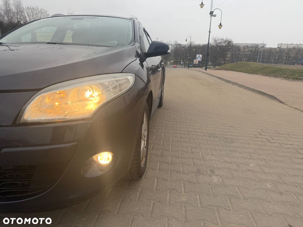 Renault Megane 2.0 140 CVT Dynamique - 5