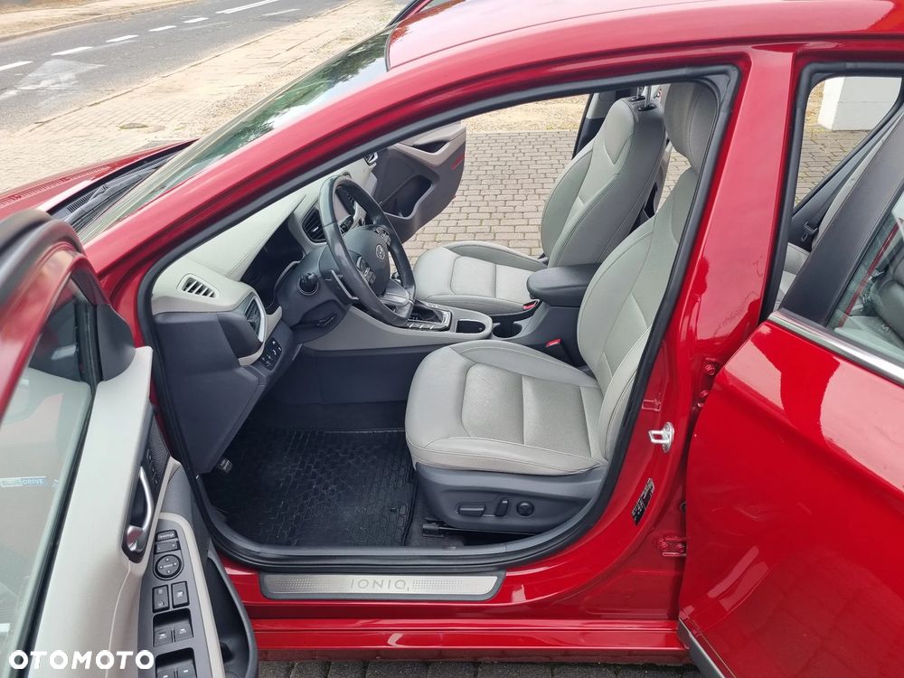 Hyundai IONIQ Hybrid Premium - 5